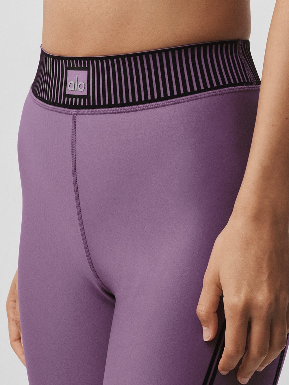 Alo Yoga Airlift High-Waist 7/8 Line Up Legging | Size: XS | Color: Plum Kiss